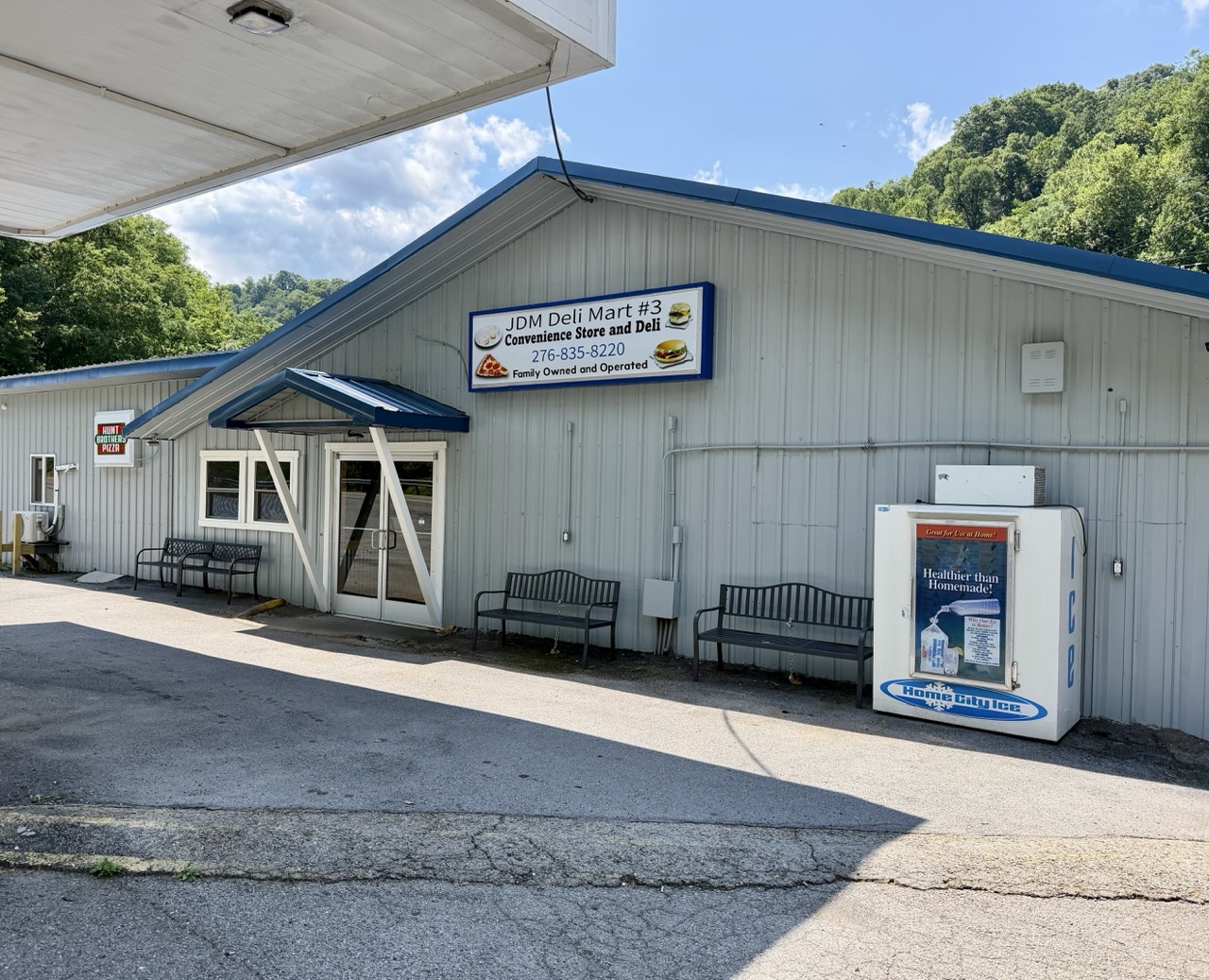 JDM Deli Mart #3 storefront in Clinchco, Virginia